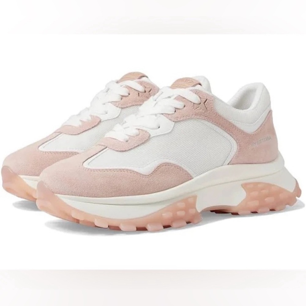 Vintage Havana Accelerate Retro Sneakers in Blush & White